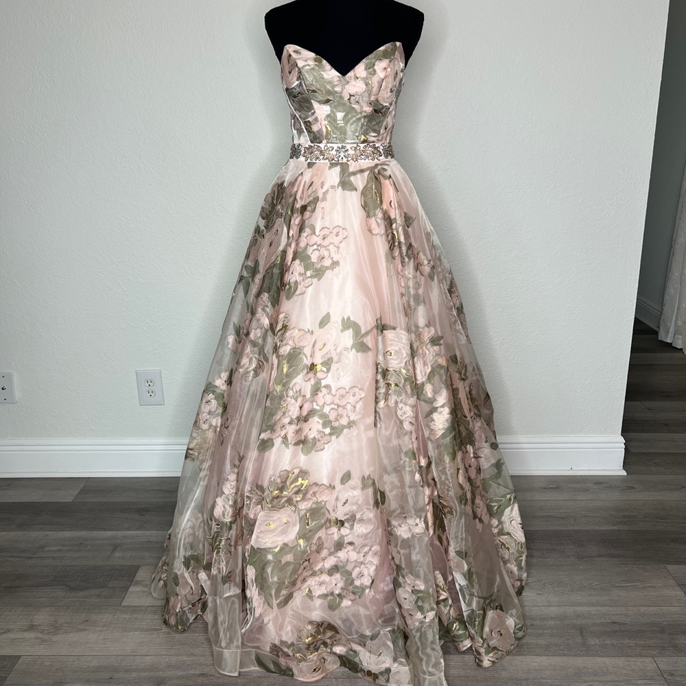 Gianni Bini Pink Floral Strapless Dress